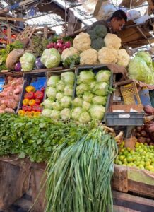 Hurghadasehenswürdigkeiten und Obst- Gemüsemarket