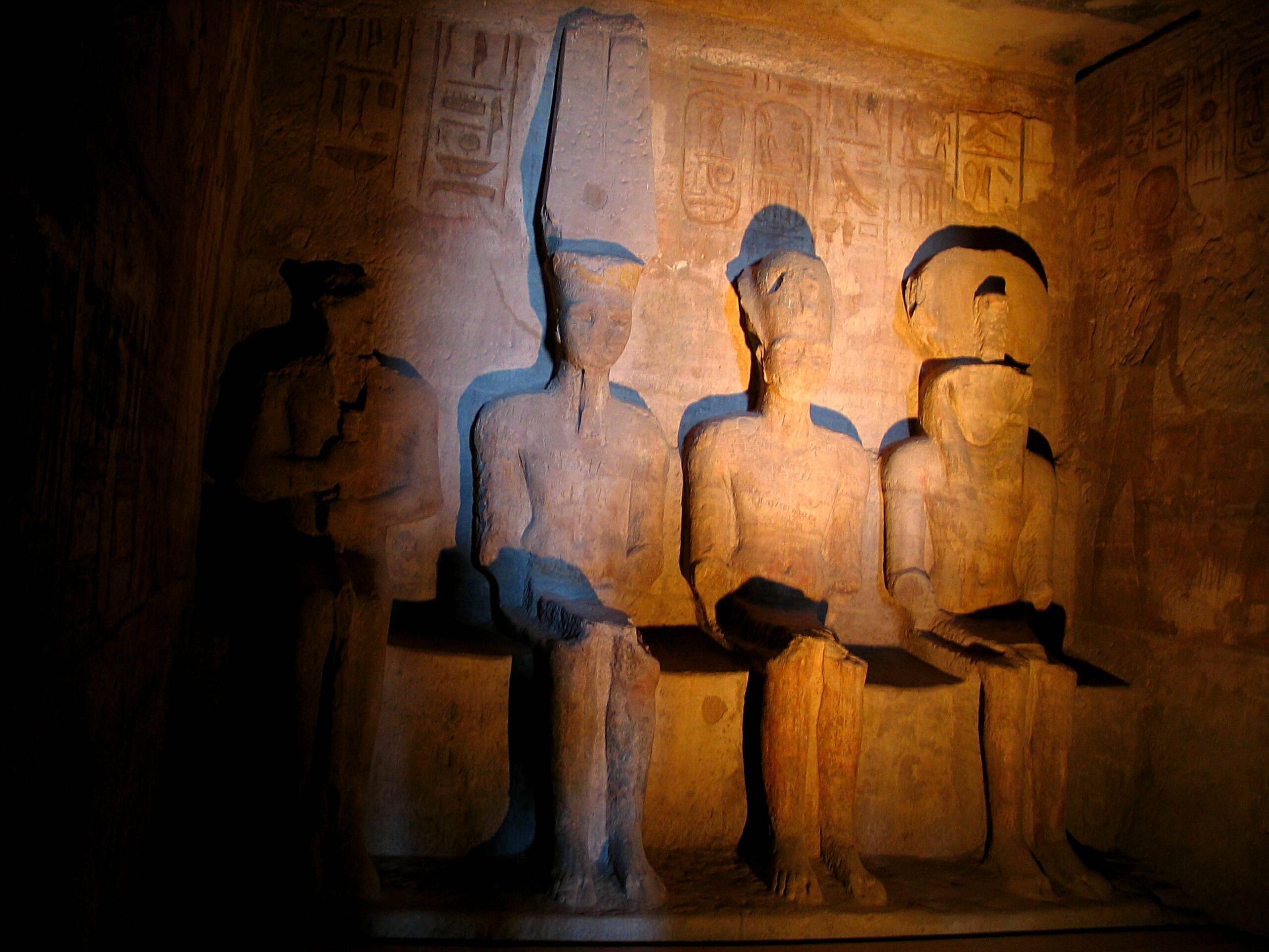 Ramsis, Amun und Rahorachti